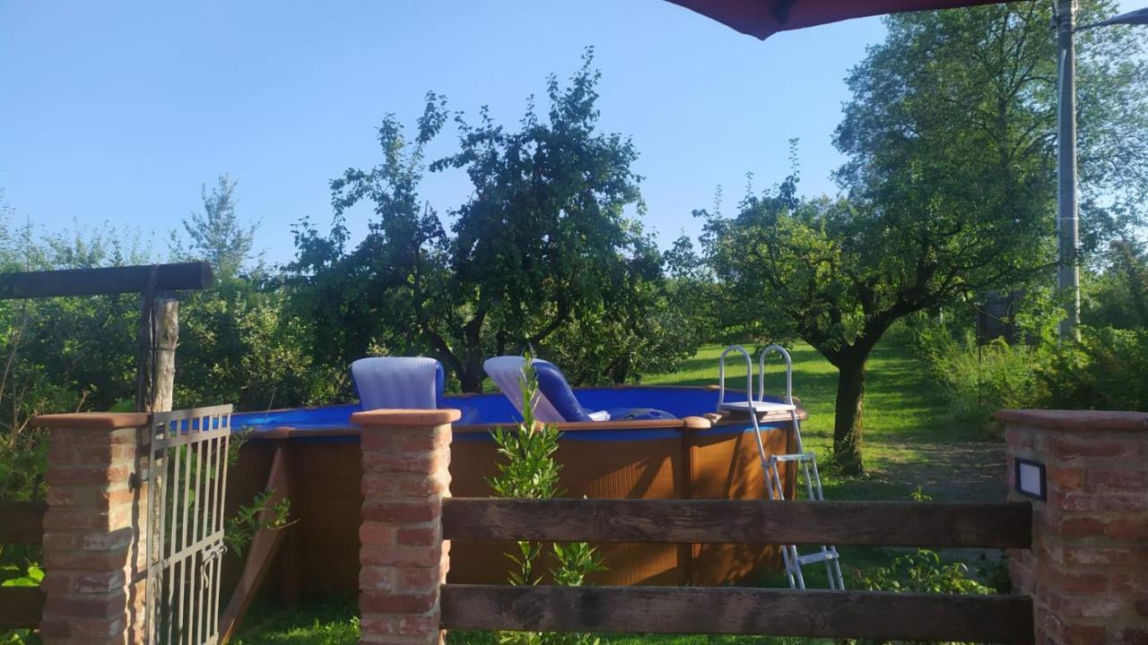 B&B Naturin - Cascina Colombaro Lauriano エクステリア 写真