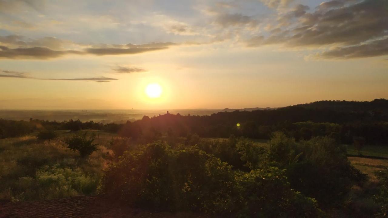 B&B Naturin - Cascina Colombaro Lauriano エクステリア 写真
