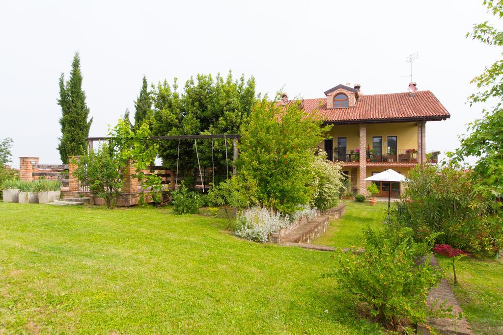 B&B Naturin - Cascina Colombaro Lauriano エクステリア 写真