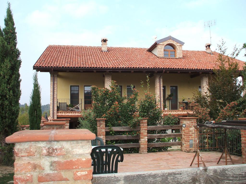 B&B Naturin - Cascina Colombaro Lauriano エクステリア 写真
